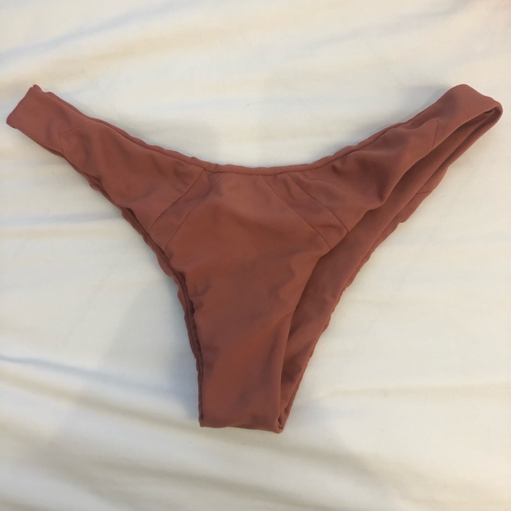 Benoa Rusty Kaena Bottoms